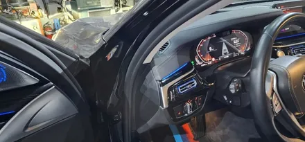 BMW G30 530i 회오리트위터, 송풍구엠비언트 작업 LED 미드레인지커버, 미드스피커 교체 튜닝 작업 5시리즈 BMW530i 21년식 실내 무드등 장착 시공후기 대구 씨앤디