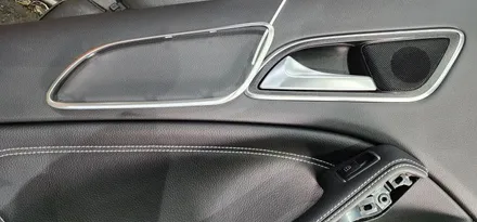 벤츠 CLA클래스 C117 CLA250 4MATIC (2016) 실내 앰비언트라이트 시공 : 송풍구, 대시보드, 도어트림 : 엠비언트 라이트 튜닝 아이템 벤츠튜닝 : 대구씨앤디