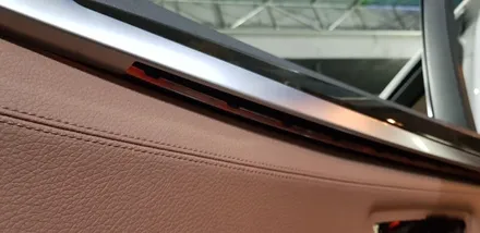 BMW 520d 엠비언트 라이트 실내 LED 무드등 레드 시공 작업