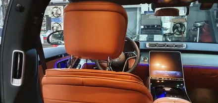 벤츠 S450 22년식 액티브 엠비언트 라이트 부메스터 모니터 리어 LR RH 교체 시공 후기] 벤츠 정비 및 튜닝 전문점 대구 수입차 정비 앞산 튜닝 전문점 대구 씨앤디인터내셔널
