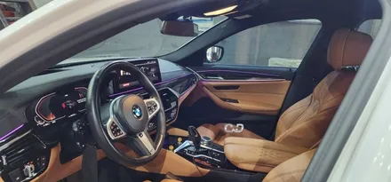 대구 남구 BMW 520i G30 21년식 :: 회오리트위터 풀셋, 도어라이트 시공 :: 회오리 엠비언트 :: BMW웰컴라이트 실내등 :: 대구 튜닝 전문 수입차 정비 씨앤디
