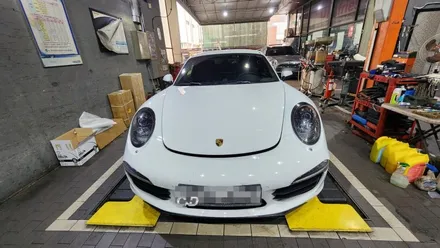 [대구 남구 대명동 수입차 : 씨앤디] 포르쉐 911 카레라 4S (991) 13년식_엔진오일 교환 및 에어컨필터 교체 :: 대구 엔진오일 저렴한 곳
