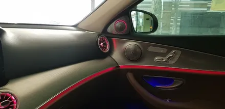 벤츠 E300 W213 부메스터ST 전동트위터 +LED송풍구 장착작업 벤츠튜닝 송풍구LED 전동스피커 엠비언트 실내튜닝 수입차전문점 대구벤츠전문점 대구앞산씨앤디인터내셔널