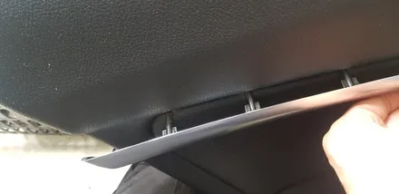 BMW F30 320d 실내 도어 엠비언트 앰비언트 라이트 장착 작업 대구 BMW 튜닝 전문점 씨앤디 인터내셔널 3시리즈 LED 도어 무드등 시공