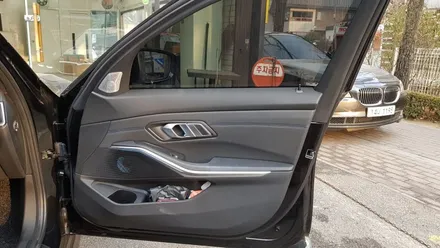 BMW G20 320i 20년식 LED 회오리 트위터 풀세트 시공 작업 대구BMW엠비언트 대구BMW튜닝 대구BMW전문점 씨앤디인터내셔널 엠비언트 무드등 실내등 스피커 앞산 씨앤디