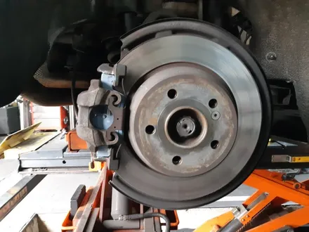 벤츠 W223 마이바흐 S클래스 23년형 미드스피커 앰비언트 장착 작업 대구 씨앤디인터내셔널 벤츠 마이바흐 실내엠비언트 스피커튜닝 상담 문의 예약 씨앤디인터내셔널
