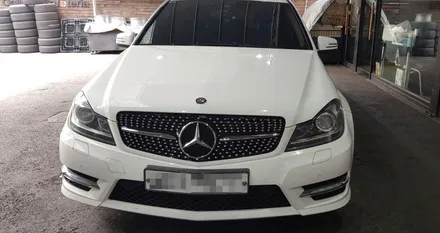 벤츠 신형 S클래스 W223 S450 4매틱 23년식 액티브 엠비언트 라이트, 미드커버 엠비언트, 피아노라커트림, 4D 부메스터 스피커 장착 작업 W223튜닝 시공후기 대구씨앤디