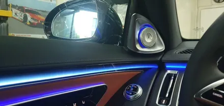 벤츠 S450 W223 4MATIC 22년식 리어 모니터, 부메스터 시공 작업 신형 S클래스 전동트위터 스피커 장착 대구 벤츠튜닝 수입차튜닝 전문 씨앤디