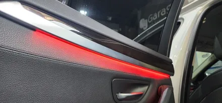 : BMW 528i 단색 가변 엠비언트 레드 라이트 시공 작업 : 앞도어 + 도어포켓뿐만아니라 뒷쪽도어까지? ✨ 화려한 색상보다 은은한 빛을 원하시는 분들도 가능 : 대구씨앤디 :