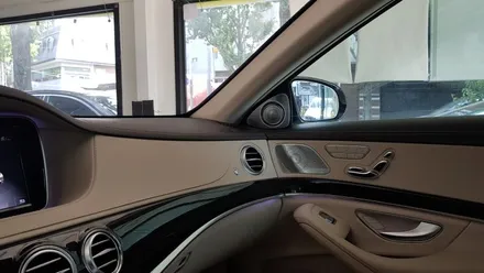 벤츠 S클래스 W222 S350 부메스터st 3D 전동 트위터 스피커 장착 작업 대구 벤츠 실내 튜닝 씨앤디 인터내셔널 실내무드등 엠비언트