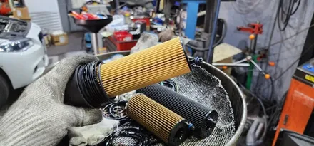 벤츠 W213 E220d 19년식 엔진오일교환, 배터리교체 작업 BENZ E클래스 E220엔진오일교환 W213배터리교환 시공후기 AGM 95A 밧데리 대구수입차정비 벤츠정비 씨앤디