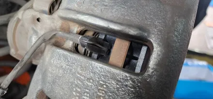 [대구 수입차 카센터] 아우디 A6 35 TDI C7 16년식 :: 브레이크 패드, 센서 교체 :: 프론트 / 리어 브레이크 소음 마모 :: 대구 남구 대명동 씨앤디