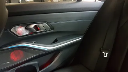 bmw 330i xDrive 19년식 엠비언트 G20 엠비언트풀세트 시공작업] 3시리즈 G바디 LED엠비언트 무드등 실내드 스피커 BMW엠비언트 스피커튜닝 대구앞산씨앤디인터내셔널