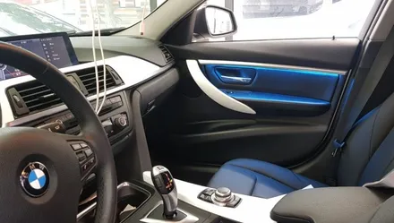 BMW 3시리즈 F30 320d 실내 엠비언트 라이트 시공 후기 대구 BMW튜닝 BMW정비 전문점 대구수입차정비 씨앤디 4도어 LED 무드등 가변엠비언트 2WAY 수입차튜닝