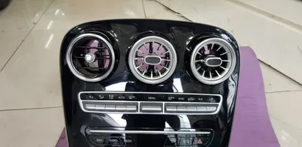 [대구씨앤디] 벤츠 C클래스 W205 C200 14\'-24\' LED 송풍구, 회오리트위터 시공 : 화려하지만 은은한 연출이 가능해 사랑받는 이 아이템 ❣ 남구 대명동 자동차용품 :