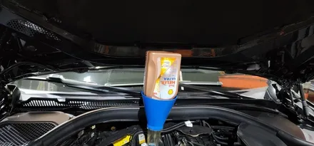 BMW G30 530i 엔진오일교환 및 리어 브레이크패드 교환 작업 5시리즈 19년식 합성유 쉘 힐릭스 울트라 0W30 오일교환 필터교체 뒤패드교환 대구수입차정비 씨앤디인터내셔널