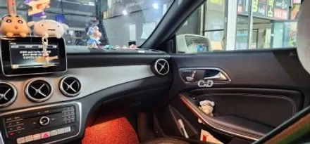 대구 CLA250 C117 (2017) 송풍구, 대시보드, 도어 트림 엠비언트 시공 | 차량 실내 분위기 대변신✨ | 벤츠 CLA클래스 4Matic | 앞산 수입차 튜닝샵 씨앤디✔