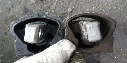 엔진오일 특별 행사 : 대구 카센터 / 벤츠 E클래스 (W213) E220 d 17년식 쉘 힐릭스 CITY 0W-30 엔진오일교환