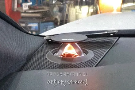 [실내앰비언트라이트] 아우디 A7 55 TFSI 21년식 전동트위터 시공 : 차량모니터를 통해 자유로운 색상변경 가능하니까 ✨ : 남구 대명동 대구씨앤디 씨앤디인터내셔널 :