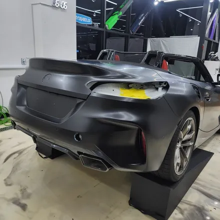 [공지] BMW Z4 사틴 블랙 전체 랩핑, 라이트 스모그 PPF 시공 후 모습. / 하남 감일동