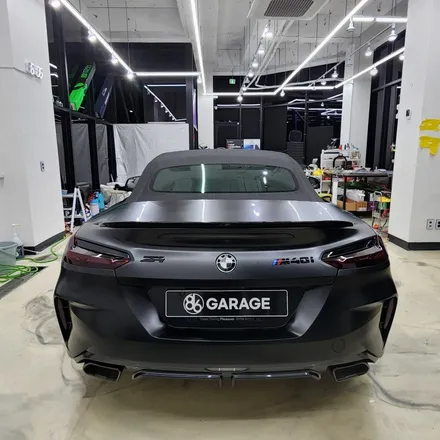 [공지] BMW Z4 사틴 블랙 전체 랩핑, 라이트 스모그 PPF 시공 후 모습. / 하남 감일동