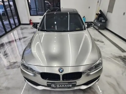 bmw 320d f30 비닐 프로그 샴페인 실버 고광택 필름으로 전체 랩핑 시공 하남 / 송파 래핑 전문점 / 하남 감일동
