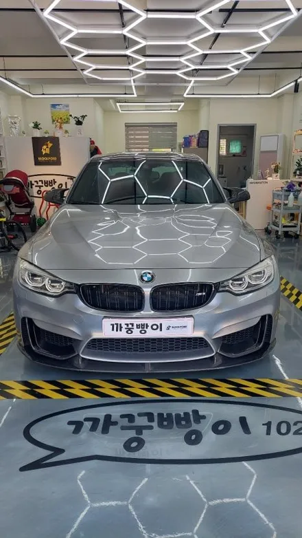 BMW 15년식 M3(F80) 블락포디 디토50% 틴팅 측후면 덧시공 / 고양 덕양구 향동동