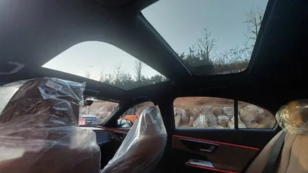 벤츠 E200 아방가르드 신차패키지 블랙크롬 전면35% 측후면15% 파노라마 디토35% 생보ppf4종 유리막코팅 / 고양 덕양구 향동동