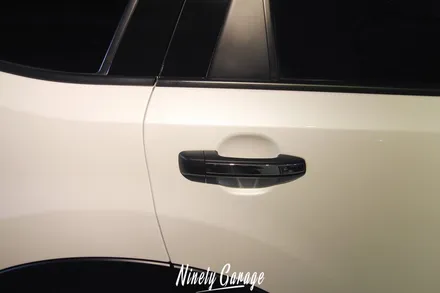 모하비 튜닝으로 부분(사이드미러,그릴)랩핑을 광주 랩핑 나인티게러지 / 광주 광산구 월전동