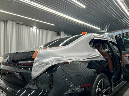 BMW 7시리즈 투톤 랩핑 광주랩핑 가격부터 작업과정 나인티게러지에서 / 광주 광산구 월전동