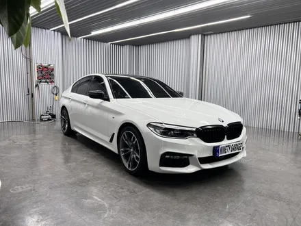 BMW M550d 랩핑제거 했더니 다시 새차가 되었다. 광주 랩핑 나인티게러지 / 광주 광산구 월전동