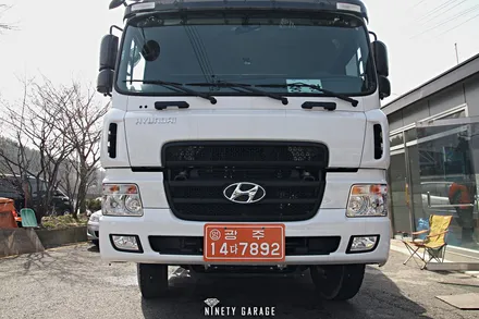 뉴파워트럭 레미콘 광주 랩핑 \'나인티게러지\'에서 / 광주 광산구 월전동