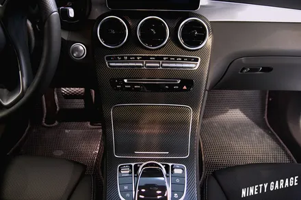 벤츠 GLC220d 카본으로 실내랩핑 카스킨 광주 나인티게러지 / 광주 광산구 월전동