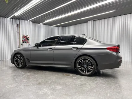 BMW M550d 랩핑제거 했더니 다시 새차가 되었다. 광주 랩핑 나인티게러지 / 광주 광산구 월전동