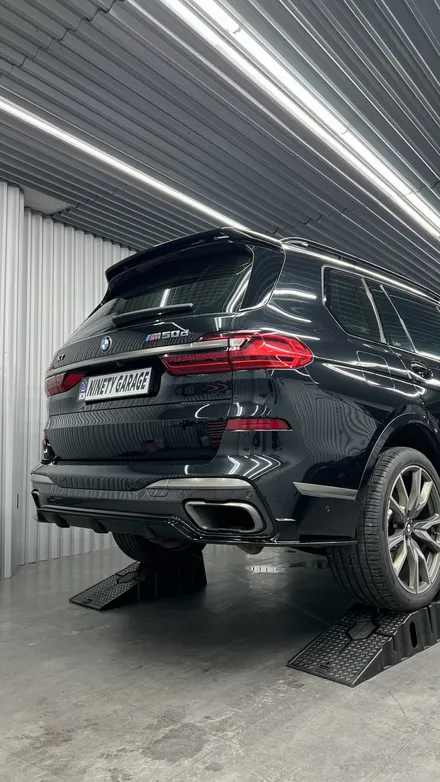 광주 랩핑 BMW X7 고광택랩핑 블랙에서 화이트로 / 광주 광산구 월전동