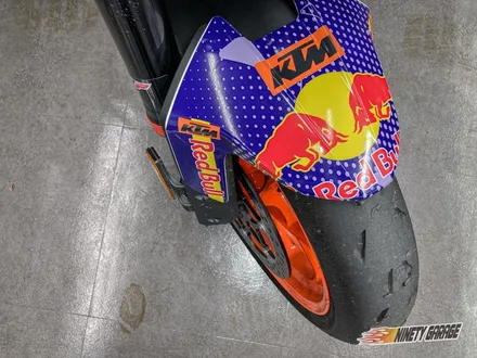 KTM 듀크390 광주랩핑/바이크랩핑(레드불 데칼) / 광주 광산구 월전동