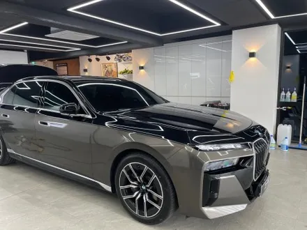남양주랩핑 bmw740i 투톤랩핑 3m 1080 유광 차콜메탈릭 남들과 차별화된 외관을 꿈꾼다면? / 남양주, 구리, 하남