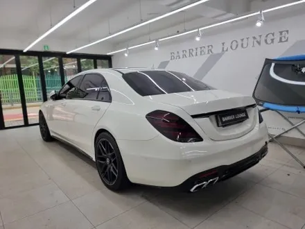벤츠 자동차전체랩핑 S63 AMG 메탈다크그레이 / 서울 강동구 성내동