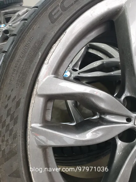 M550D 고스트크롬 도색 - 동탄 휠수리, 도색 전문점 휠테크 / 화성시 금곡동