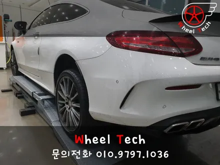 벤츠 C 클래스 쿠페 AMG 다이아몬드컷팅 휠 손상 - 동탄 휠복원, 휠분체도장(도색) - 블랙유광, 캘리퍼도색 전문점 휠테크 / 화성시 금곡동