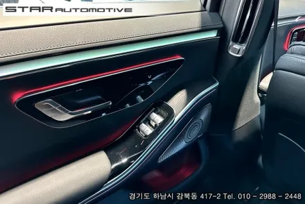 벤츠W223 S클래스 숏바디 마이바흐 디지뇨 플로잉 라인 피아노트림 장착