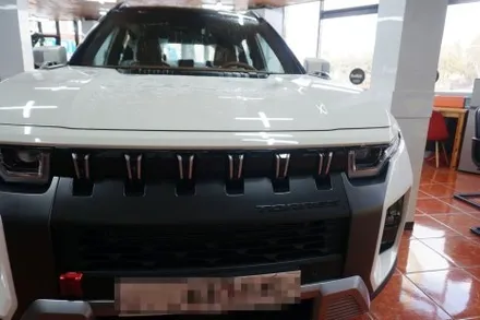 kg모빌리티 토레스 신차 패키지. 신차검수. 가성비 필름과 2채널 블랙박스. 유리막코팅에 생활보호 필름까지.