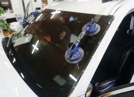 대구 경산 팰리세이드 앞유리 교체와 썬팅을 한번에 해결.