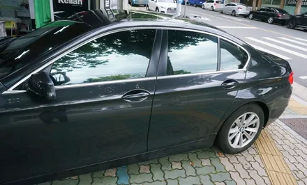 BMW 520d 썬팅 재시공. 켈란 반사 필름 PM+.