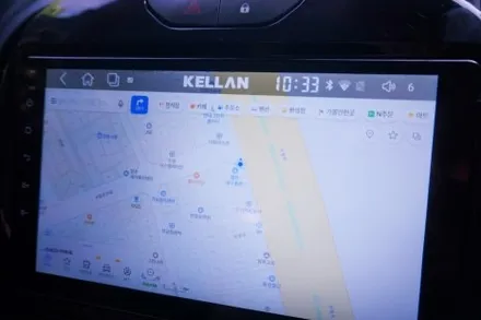 QM3 켈란 안드로이드올인원. 블랙아웃. 네비게이션 매립.
