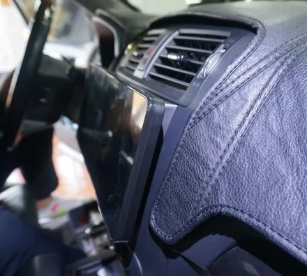 모하비 켈란 안드로이드 올인원. 12.3인치로 네비게이션 매립.