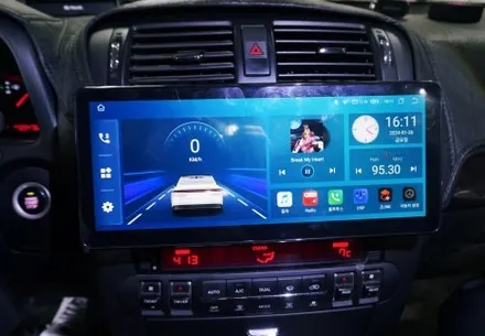 모하비 켈란 안드로이드 올인원. 12.3인치로 네비게이션 매립.