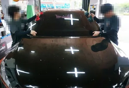 대구 올뉴쏘렌토 돌빵사고 앞유리 교체시 전면썬팅은 프리미엄 썬팅으로.
