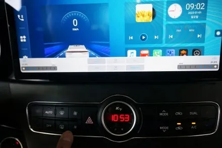 대구 경산 더뉴 K7 12.3인치 안드로이드올인원 내비게이션 매립하기.