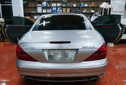 올드카의 멋스러운 벤츠 sl55 AMG 썬팅재시공. 블랙박스. 룸미러 후방카메라.